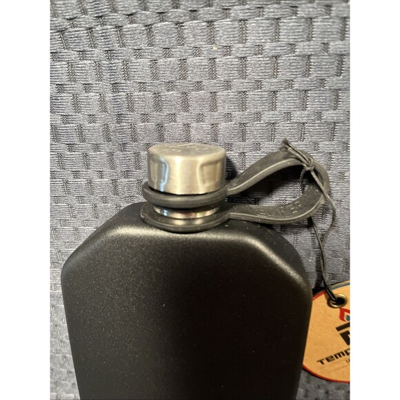 NIB Tempercraft 8oz Stainless Flask w/ Swan Lake Golf Resort Black NIB - Picture 4 of 6
